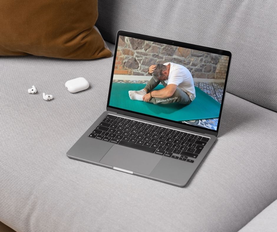 Online Begleitung von Thomas Aust bei der Liebscher & Bracht Schmerztherapie